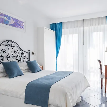 Guest house Fiorentini Residence Napoli 3*