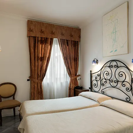 Guest house Fiorentini Residence Napoli Naples