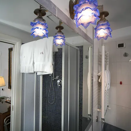 Guest house Fiorentini Residence Napoli 3*