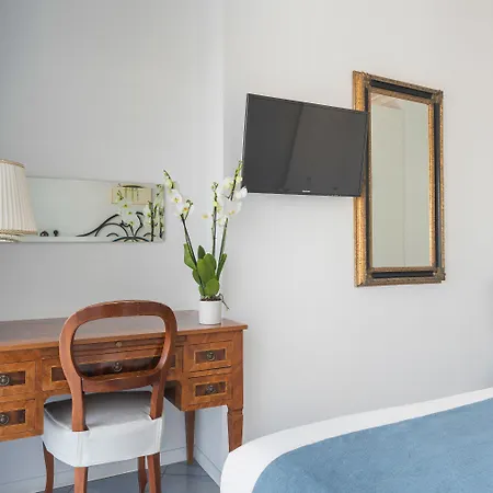 Fiorentini 4* Nápoly